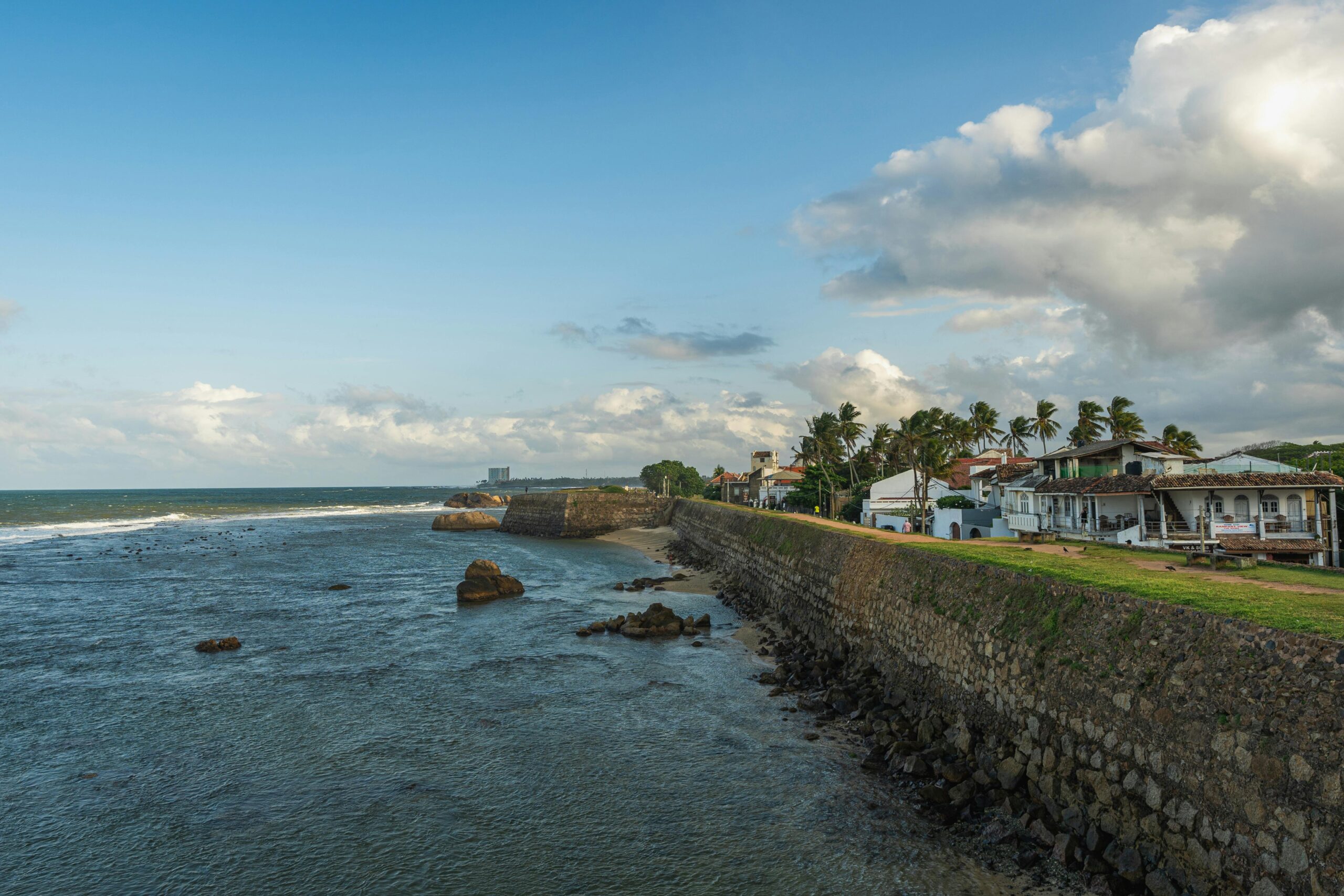 pexels-thilina-alagiyawanna-3266092-27669314